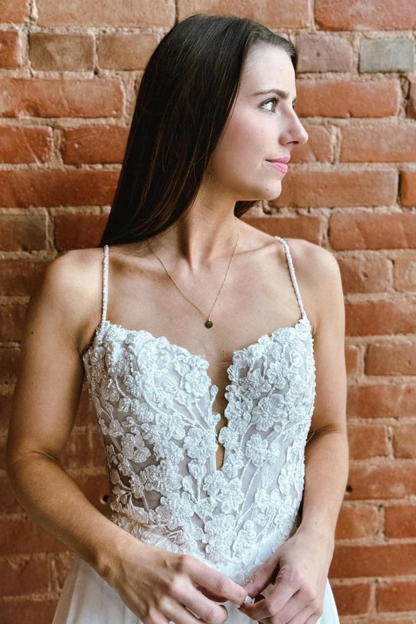 Spaghetti Strap Backless Wedding Dress with Appliques