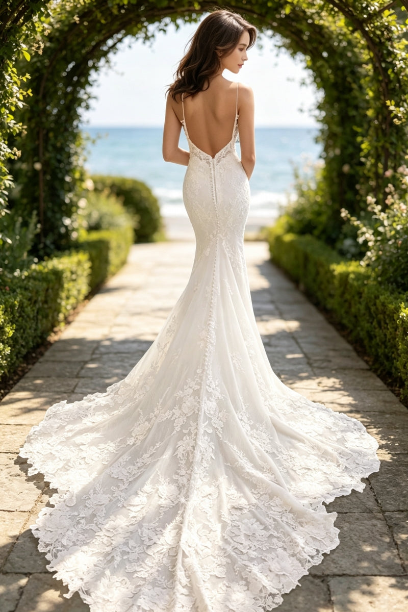 Mermaid Spaghetti Strap V-Neck Lace Appliques Tulle Wedding Dress