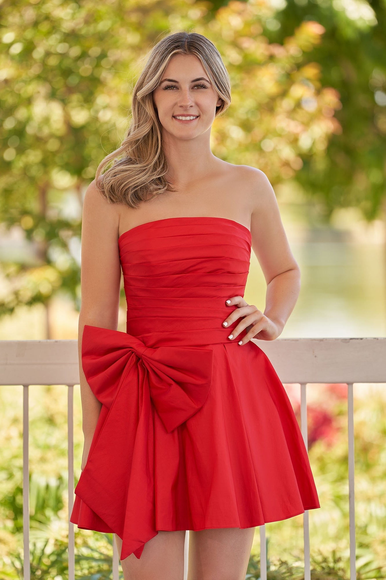 A-Line Red Strapless  Homecoming Dress Short Prom Dress with Bow
