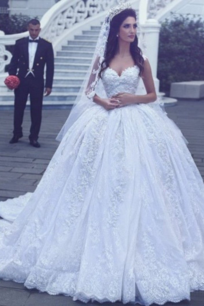 Gorgeous Lace Flowers Sweetheart Ball Gown Sleeveless Wedding Dress