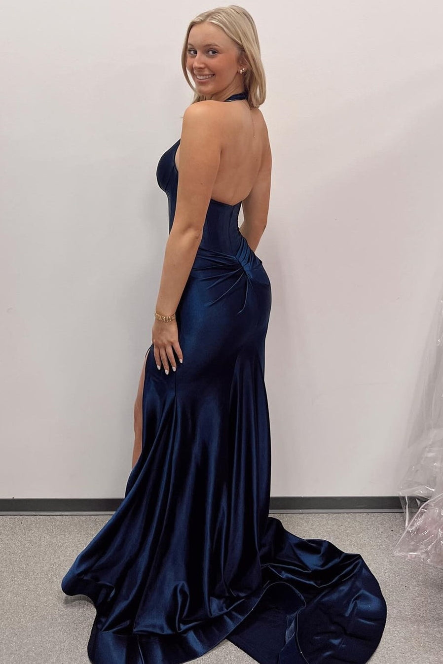 Sexy Halter Mermaid Prom Dress Deep V-Neck Corset Evening Gown With Slit
