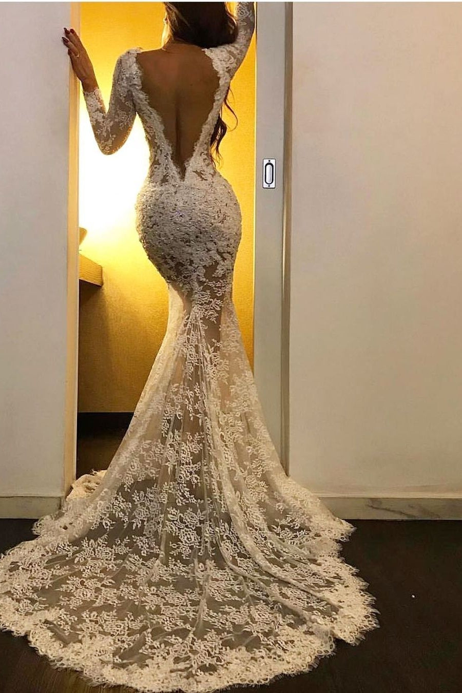 Sexy Sheer Lace Prom Dress Long Sleeves Backless Mermaid Evening Gown with Slit